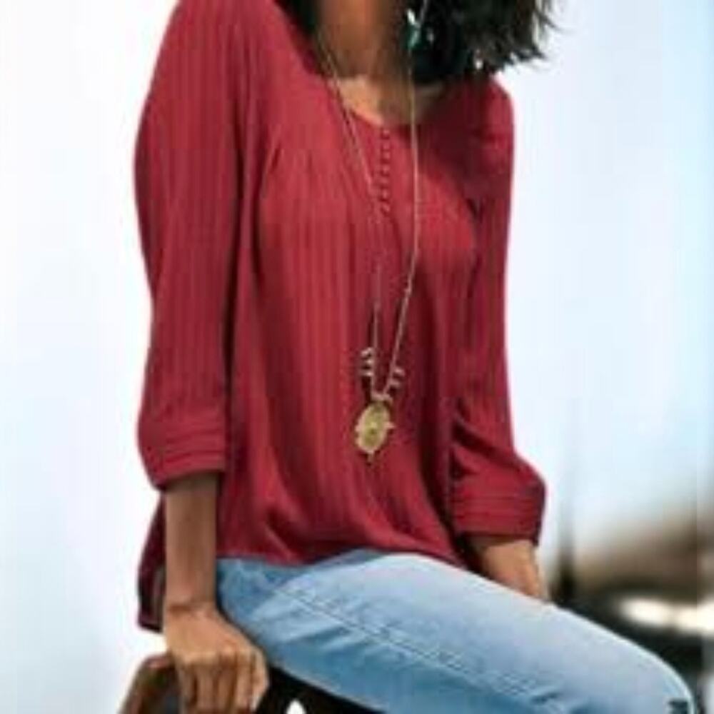 Soft Surroundings Burgundy Blouse Pintuck Front Scoop Neck 3/4 Sleeve Size M